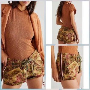 Free People NWT Printed Waimea Slouchy Shorts Earth Combo Size Medium